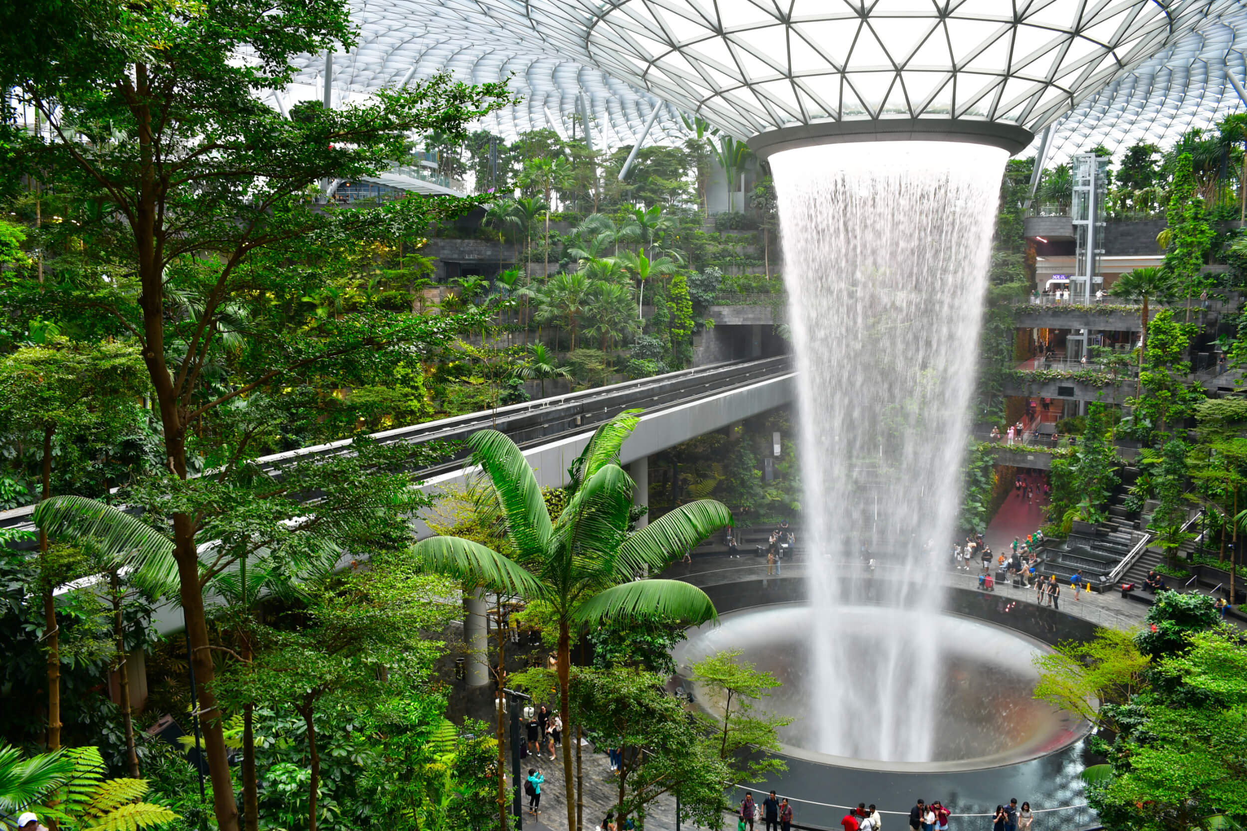 15 Fun Things To Do at Singapore Changi Airport